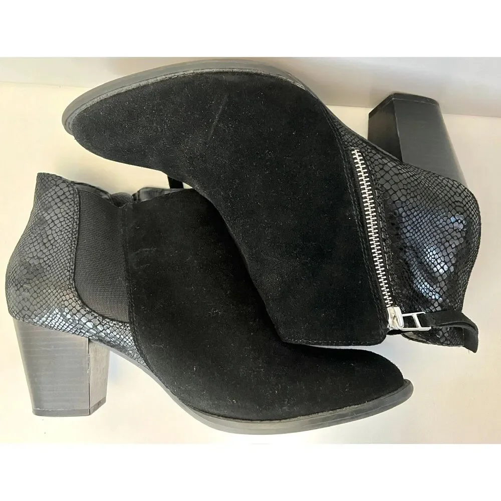 Vionic Anne Black Suede Ankle Boots. Size 9.